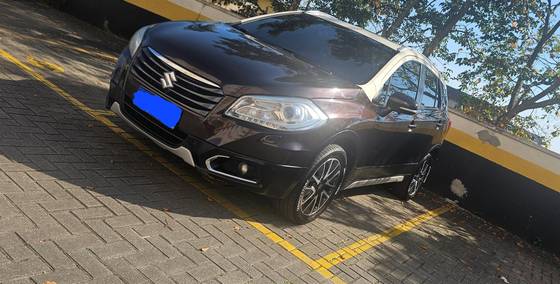 SUZUKI S-CROSS 1.6 16V VVT GASOLINA GLS 4P 4X4 AUTOMÁTICO